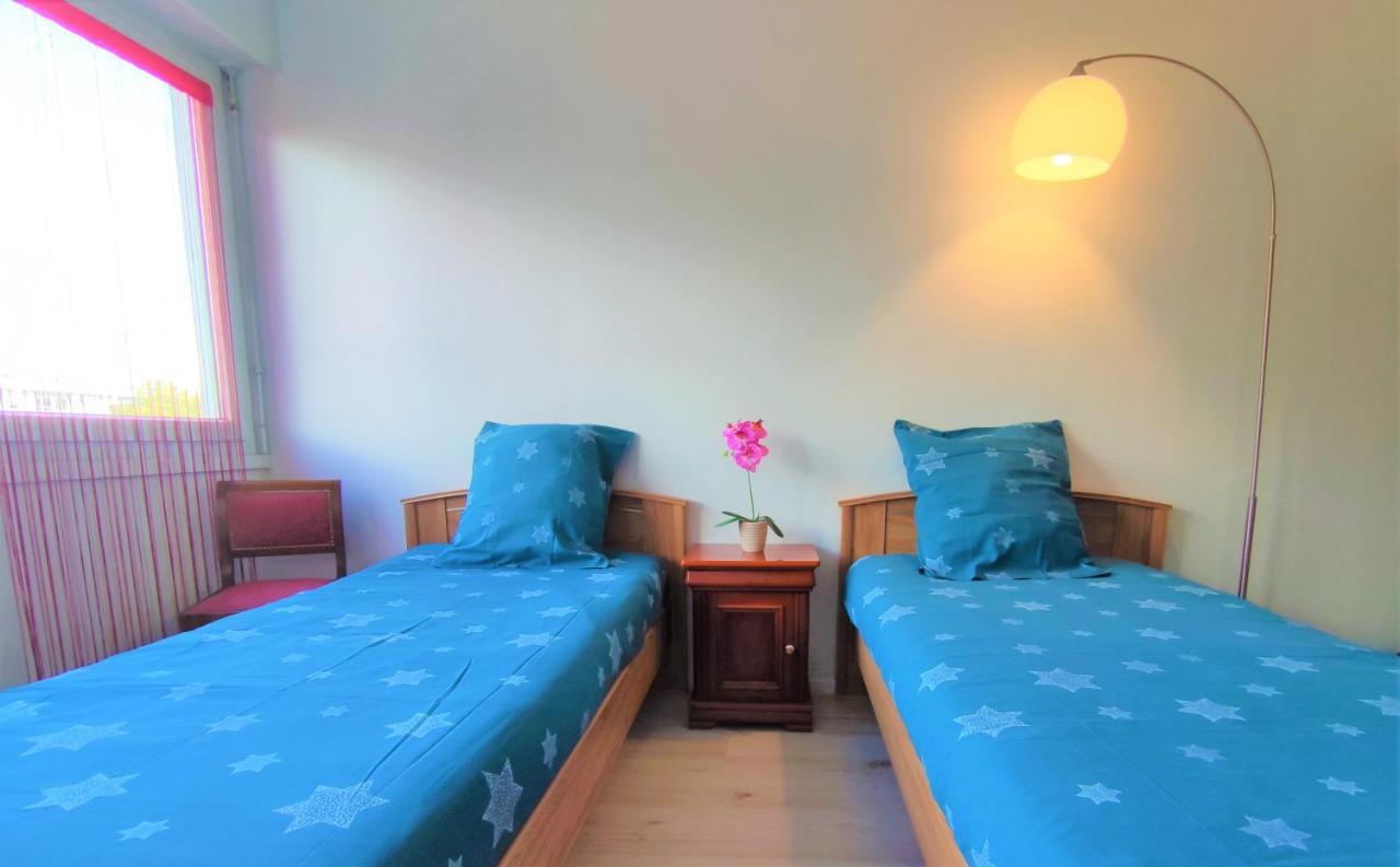 Appartement T3 Lumineux Et Tout Confort De 72 M2 Avec Parking Privatif ラ・ロシェル エクステリア 写真