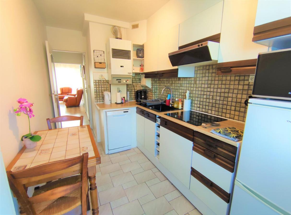 Appartement T3 Lumineux Et Tout Confort De 72 M2 Avec Parking Privatif ラ・ロシェル エクステリア 写真